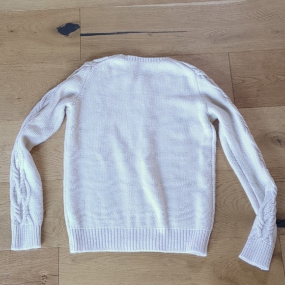 Gap cream knit sweater. Size small - Picture 6 of 6
